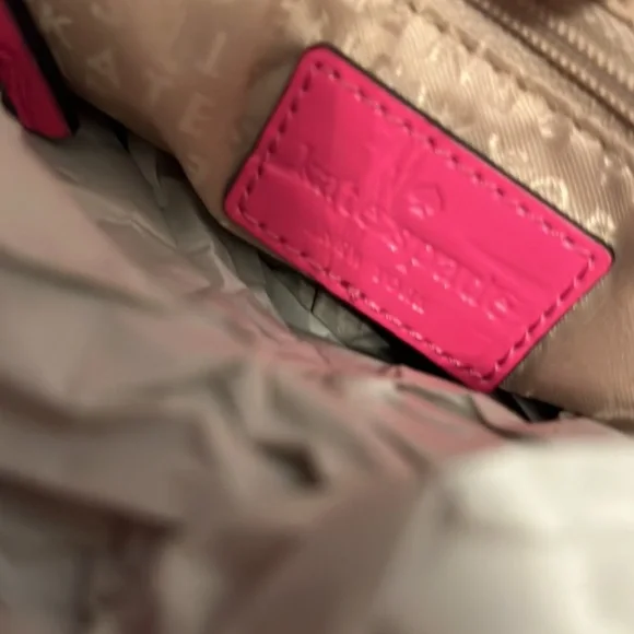 COPY - Kate spade hot pink purse - Picture 4 of 7